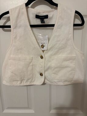 Forever 21 Cream cropped Corduroy Vest NWT